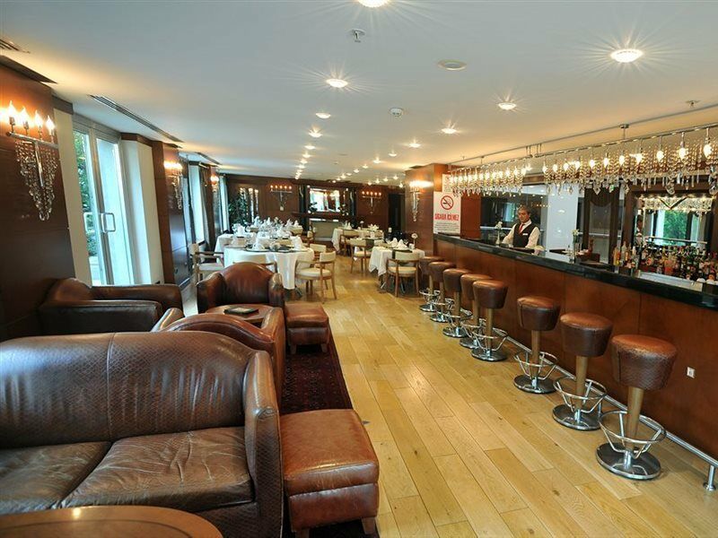 Midi Hotel 4*